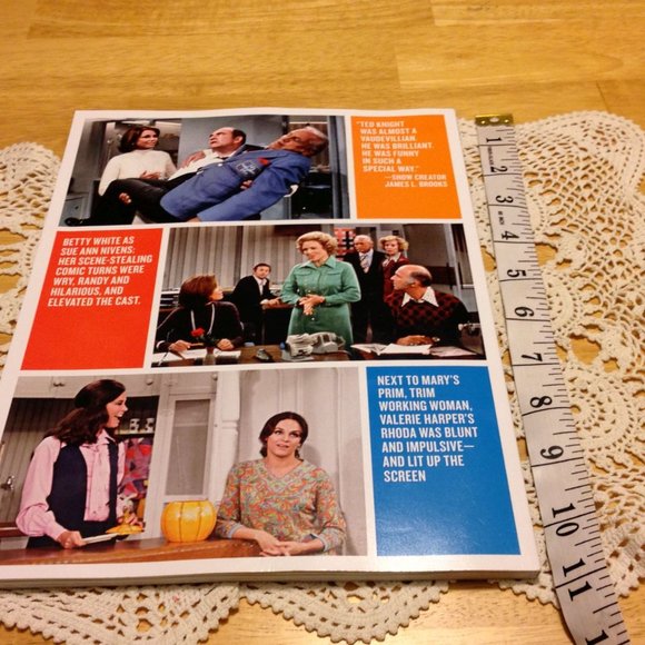 Life Magazine 50th Anniversary Mary Tyler Moore, Collectible - Picture 2 of 10